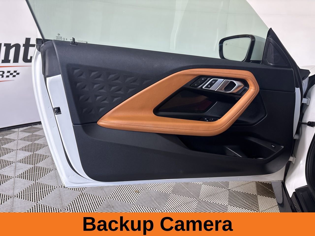 Used 2023 BMW 230i xDrive Coupe w/ Premium Package image 8