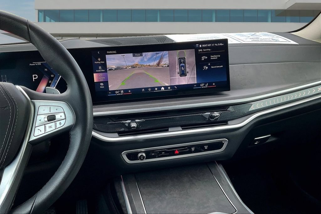 Used 2025 BMW X7 xDrive40i AWD/4WD image 9