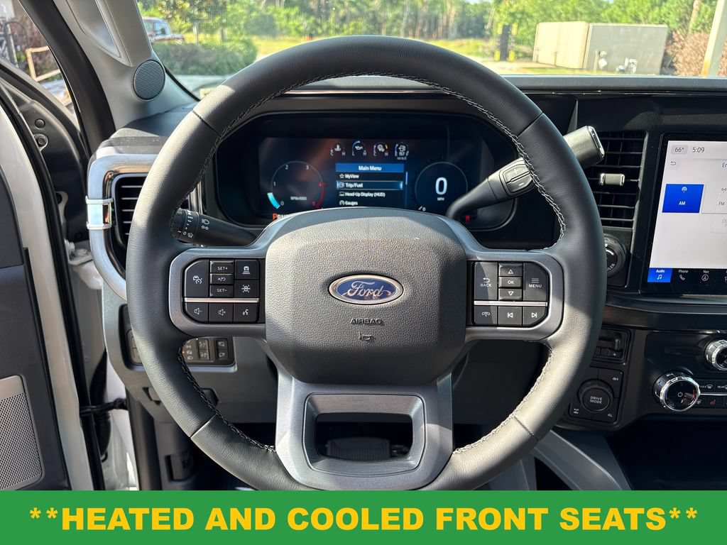 New 2026 Ford F250 Lariat w/ Black Appearance Package AWD/4WD image 16
