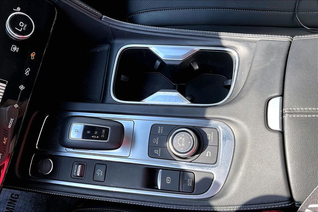 Used 2023 INFINITI QX60 Luxe image 18