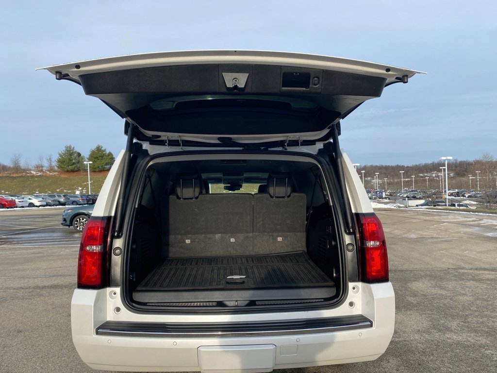 Used 2018 Chevrolet Suburban Premier image 18