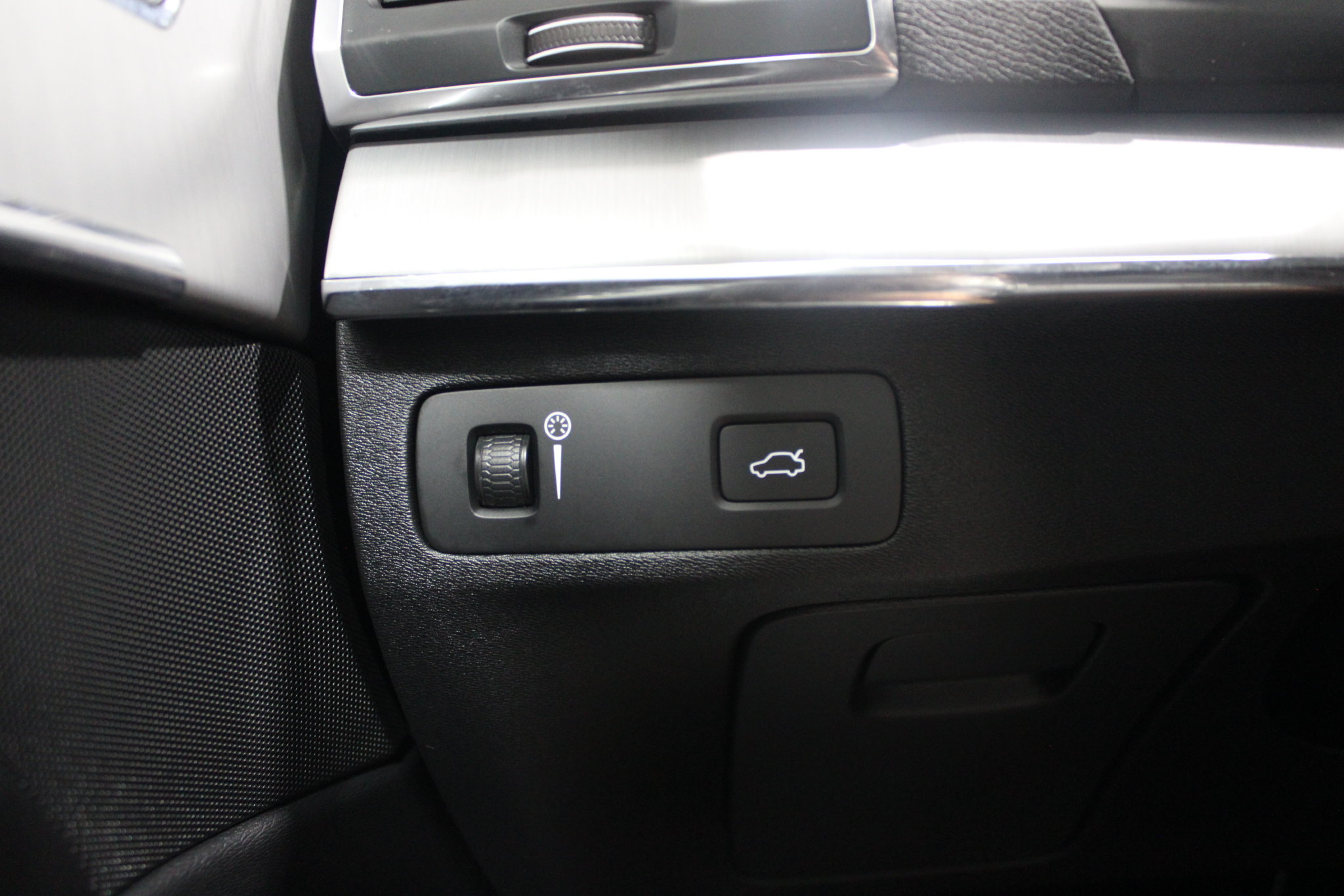 Used 2021 Volvo XC90 T5 Momentum w/ Climate Package AWD/4WD image 37