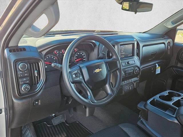 New 2026 Chevrolet Silverado 1500 Custom image 3