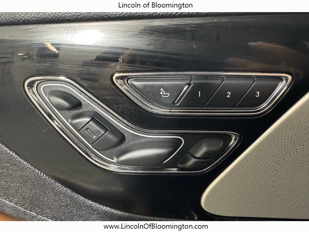 Certified 2023 Lincoln Aviator Grand Touring w/ Equipment Group 301A AWD/4WD image 42