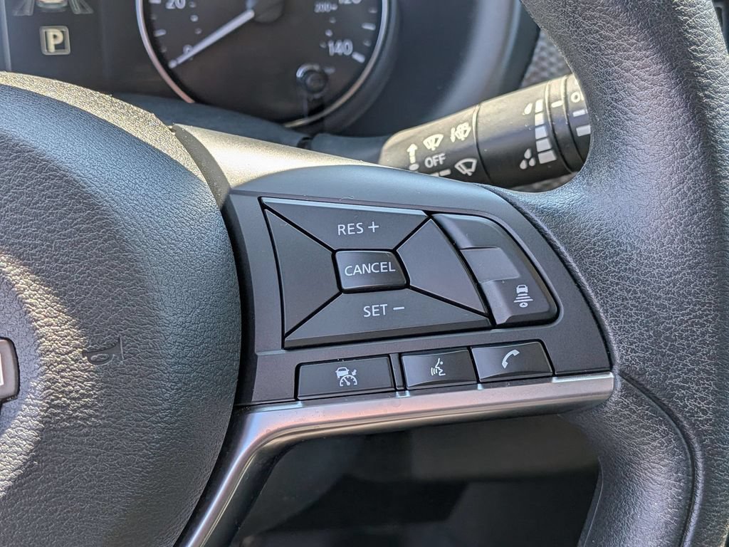 Used 2023 Nissan Kicks SV FWD image 14