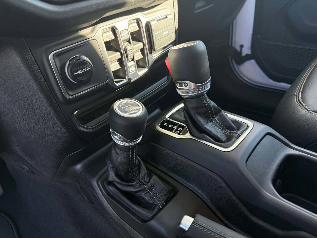 New 2026 Jeep Gladiator Sport image 23