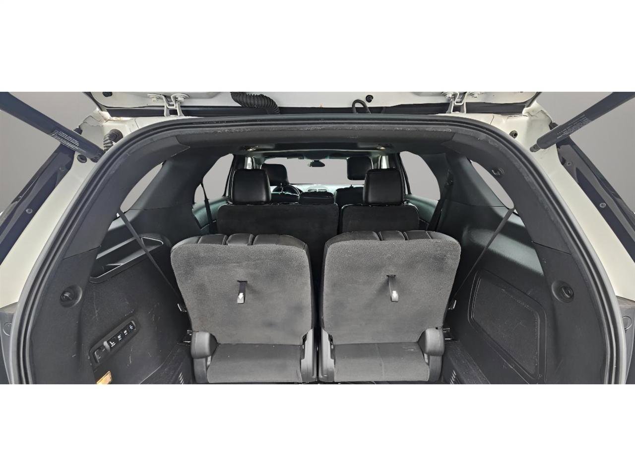 Used 2014 Ford Explorer Limited w/ Equipment Group 302A AWD/4WD image 20