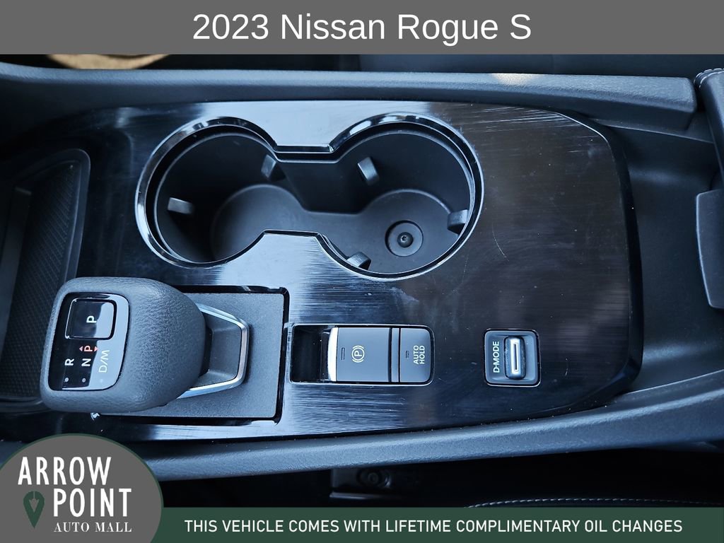 Used 2023 Nissan Rogue S image 28