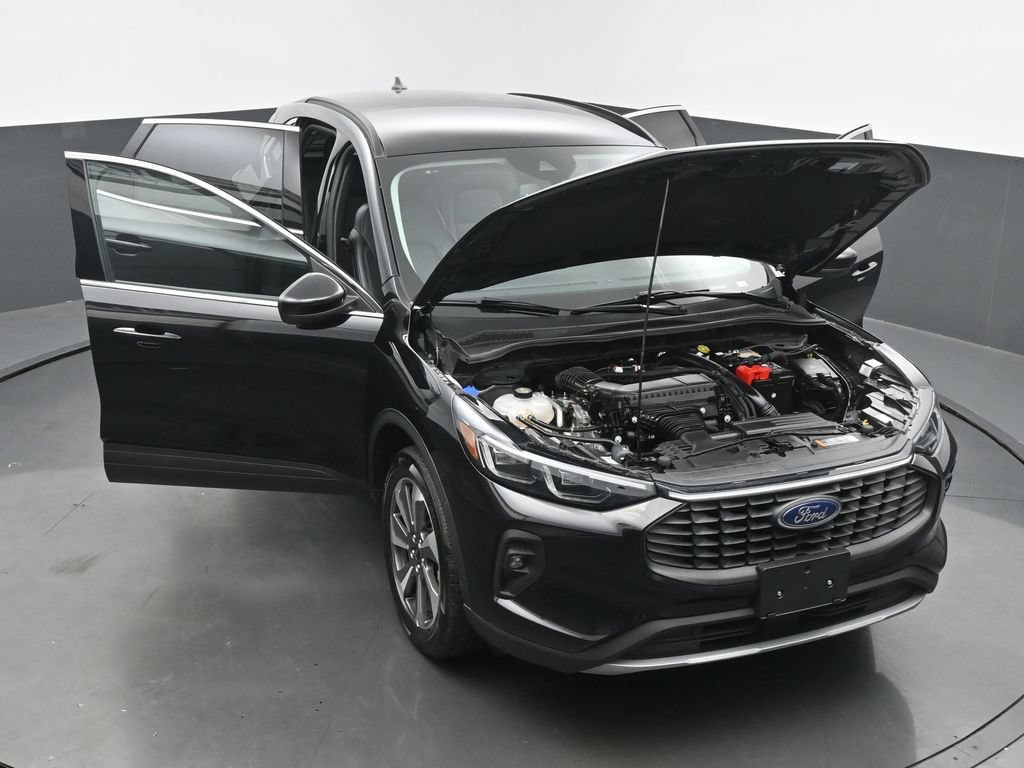 Used 2025 Ford Escape Platinum AWD/4WD image 63