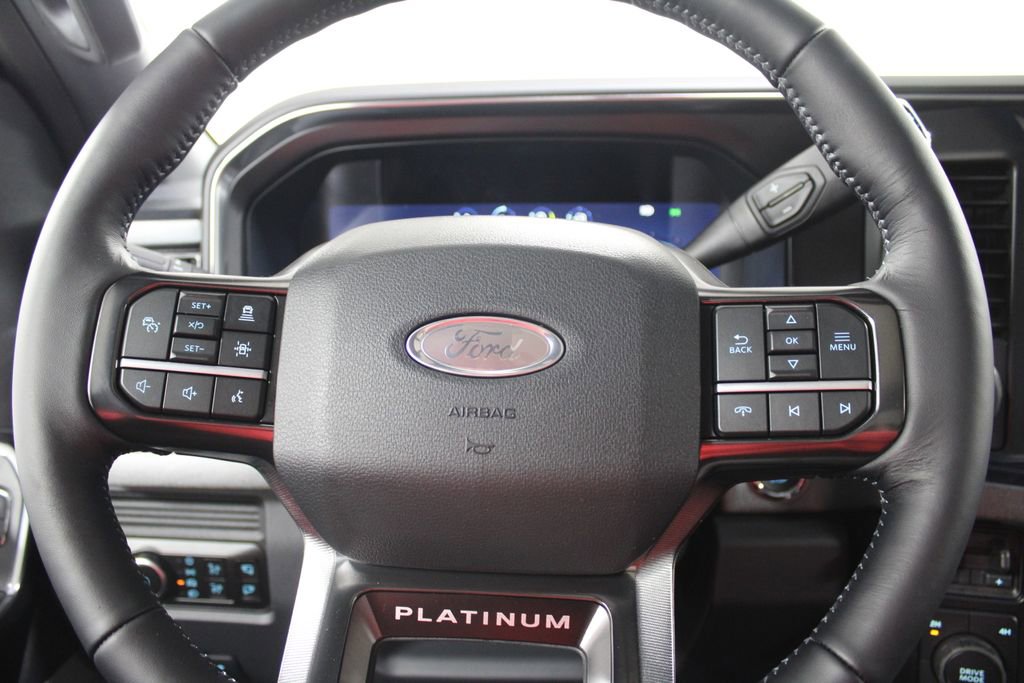 New 2026 Ford F350 4x4 Crew Cab DRW Super Duty image 40