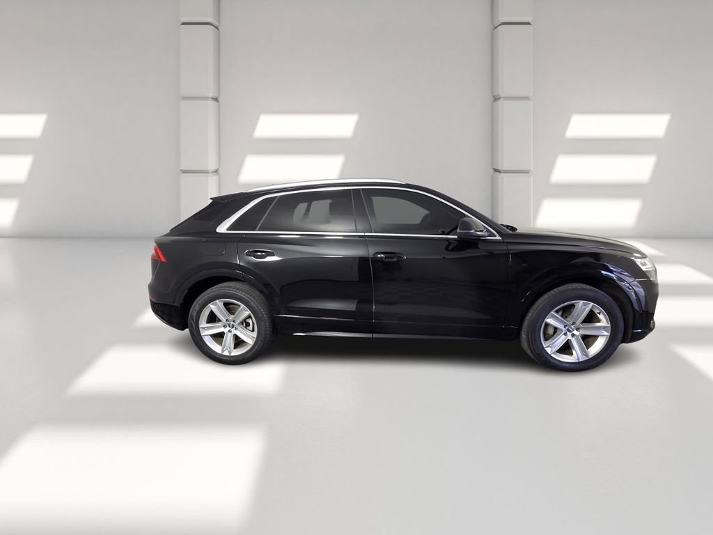 Used 2019 Audi Q8 Premium w/ Convenience Package image 5