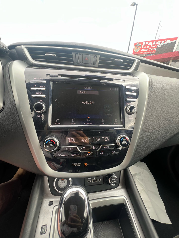 Used 2023 Nissan Murano SV image 16
