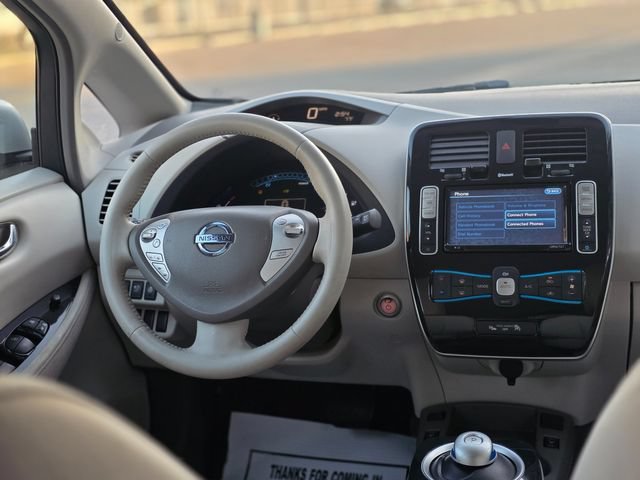Used 2012 Nissan Leaf SL FWD image 27
