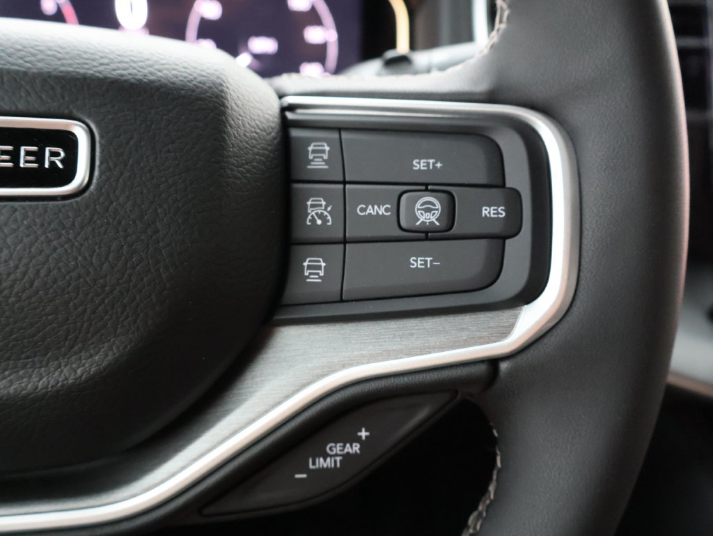 New 2026 Jeep Grand Wagoneer Limited AWD/4WD image 29