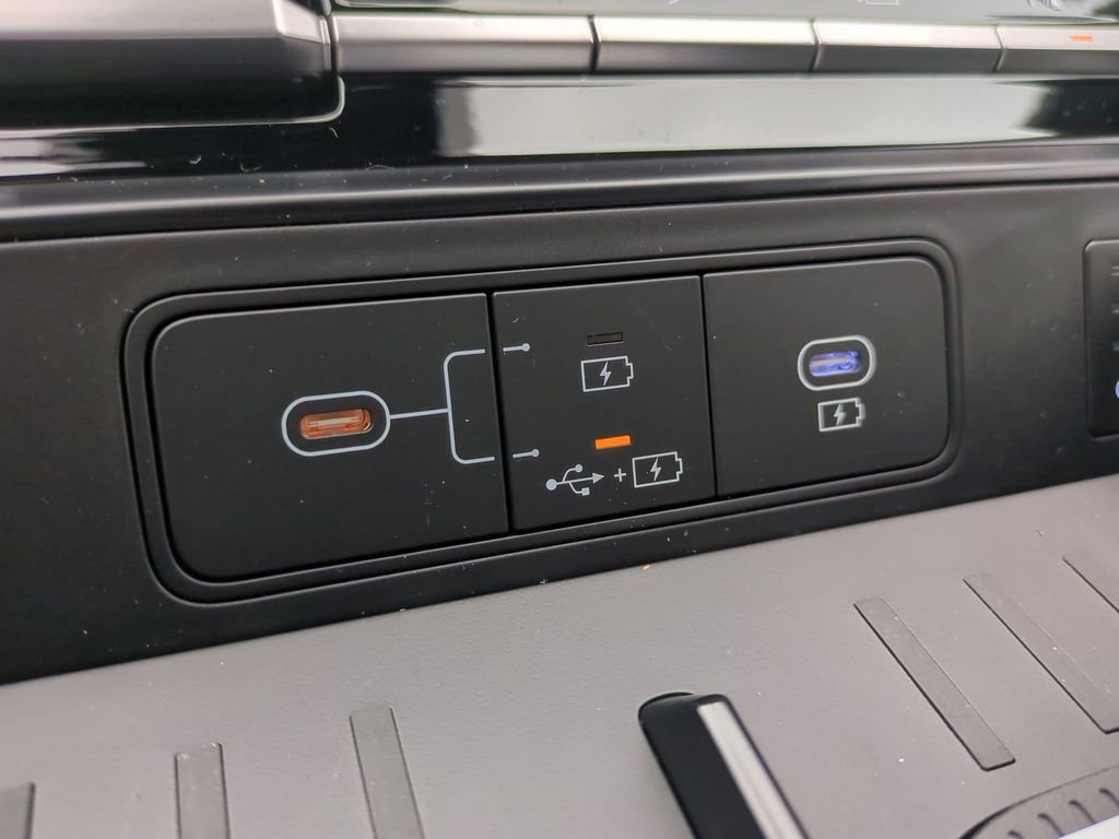 New 2026 Hyundai Santa Fe Calligraphy FWD image 29