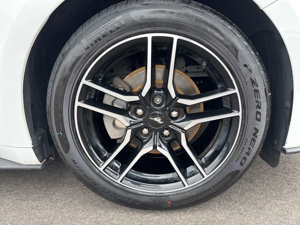 Used 2020 Ford Mustang Convertible w/ Equipment Group 101A image 10