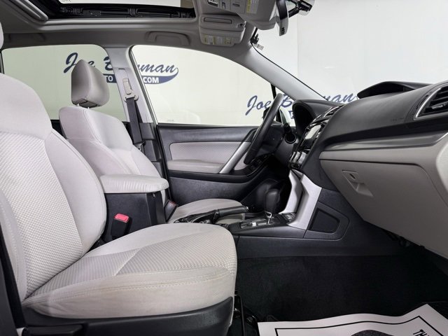 Used 2017 Subaru Forester 2.5i Premium image 18