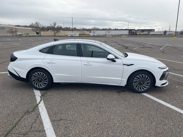 New 2026 Hyundai Sonata Limited image 4