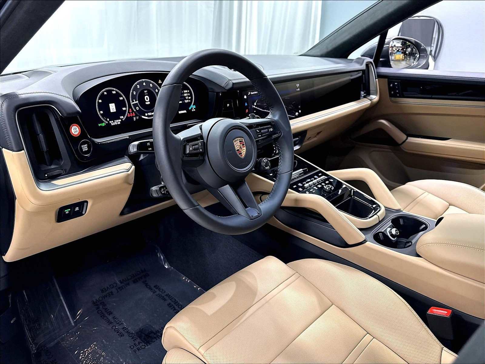 Used 2026 Porsche Cayenne Coupe AWD/4WD image 6