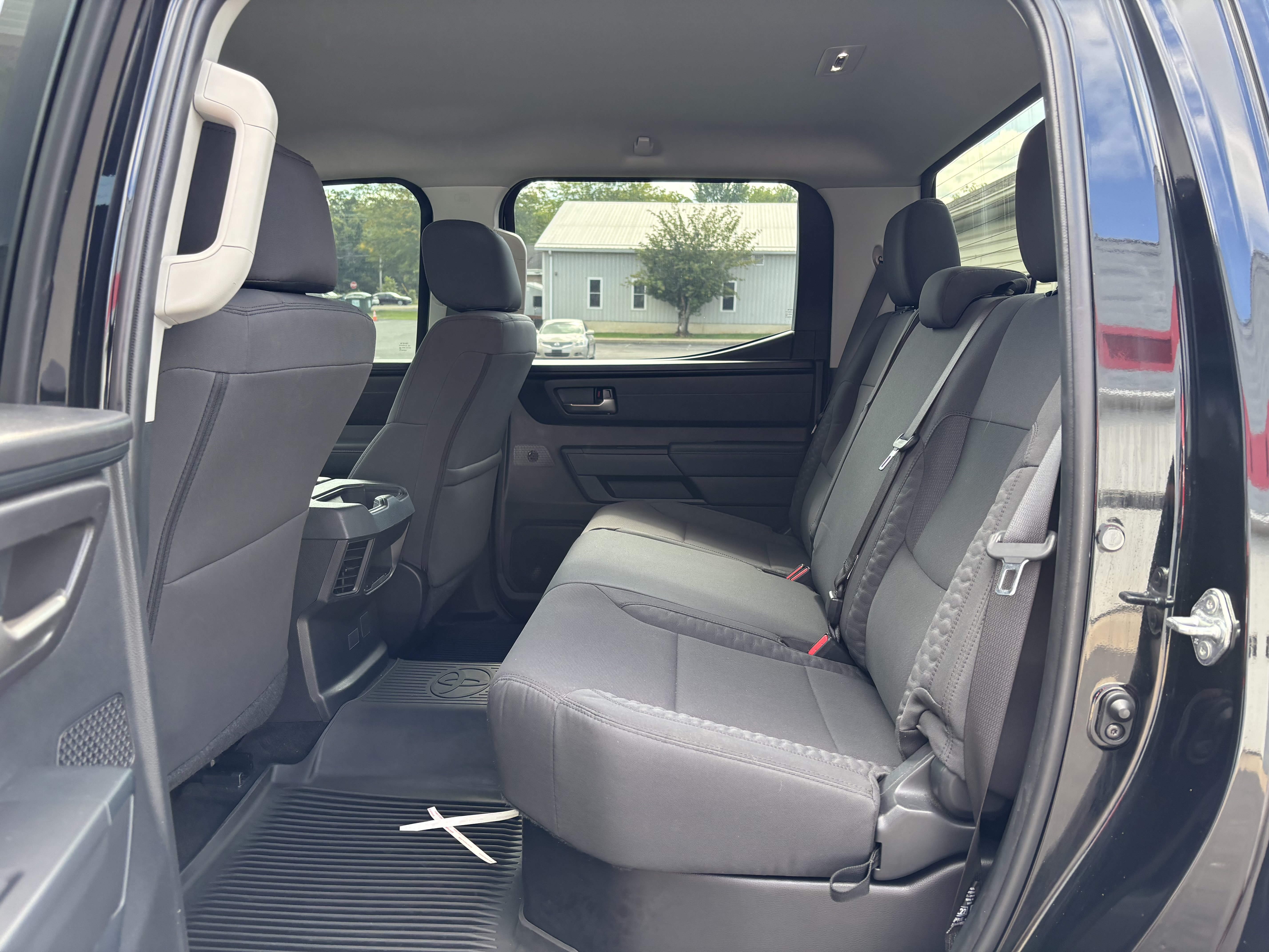 Used 2023 Toyota Tundra SR5 w/ SR5 Convenience Package AWD/4WD image 13