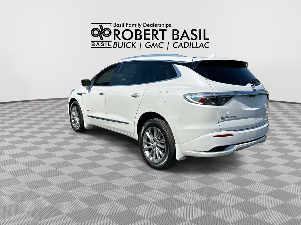 Used 2022 Buick Enclave Avenir AWD/4WD image 6