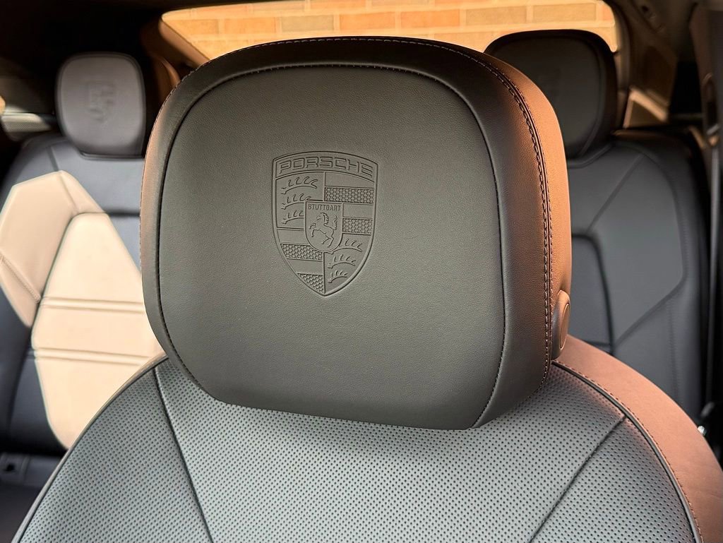 New 2026 Porsche Cayenne S image 19