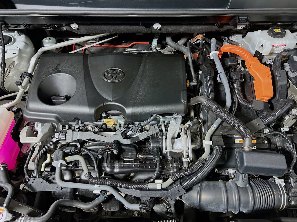 Used 2020 Toyota RAV4 Limited AWD/4WD image 25