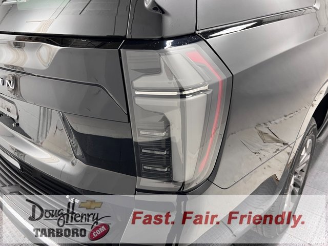 New 2026 Chevrolet Suburban LT w/ Comfort Package image 15