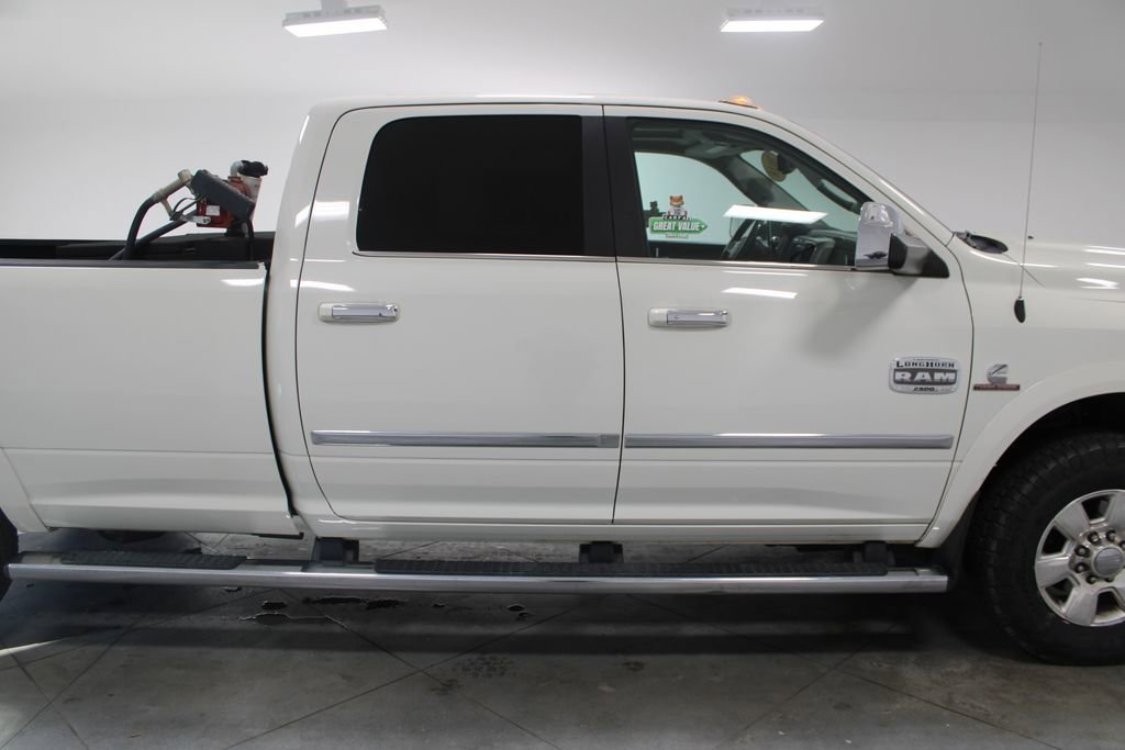 Used 2018 RAM 2500 Longhorn w/ Longhorn Southfork Package image 11
