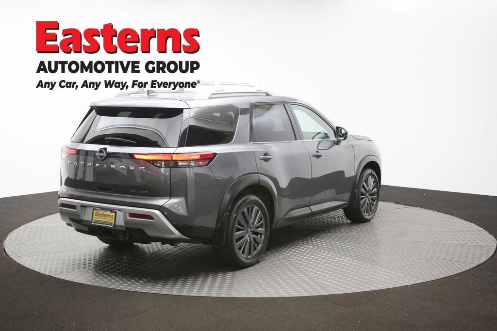Used 2023 Nissan Pathfinder SL w/ SL Premium Package AWD/4WD image 42