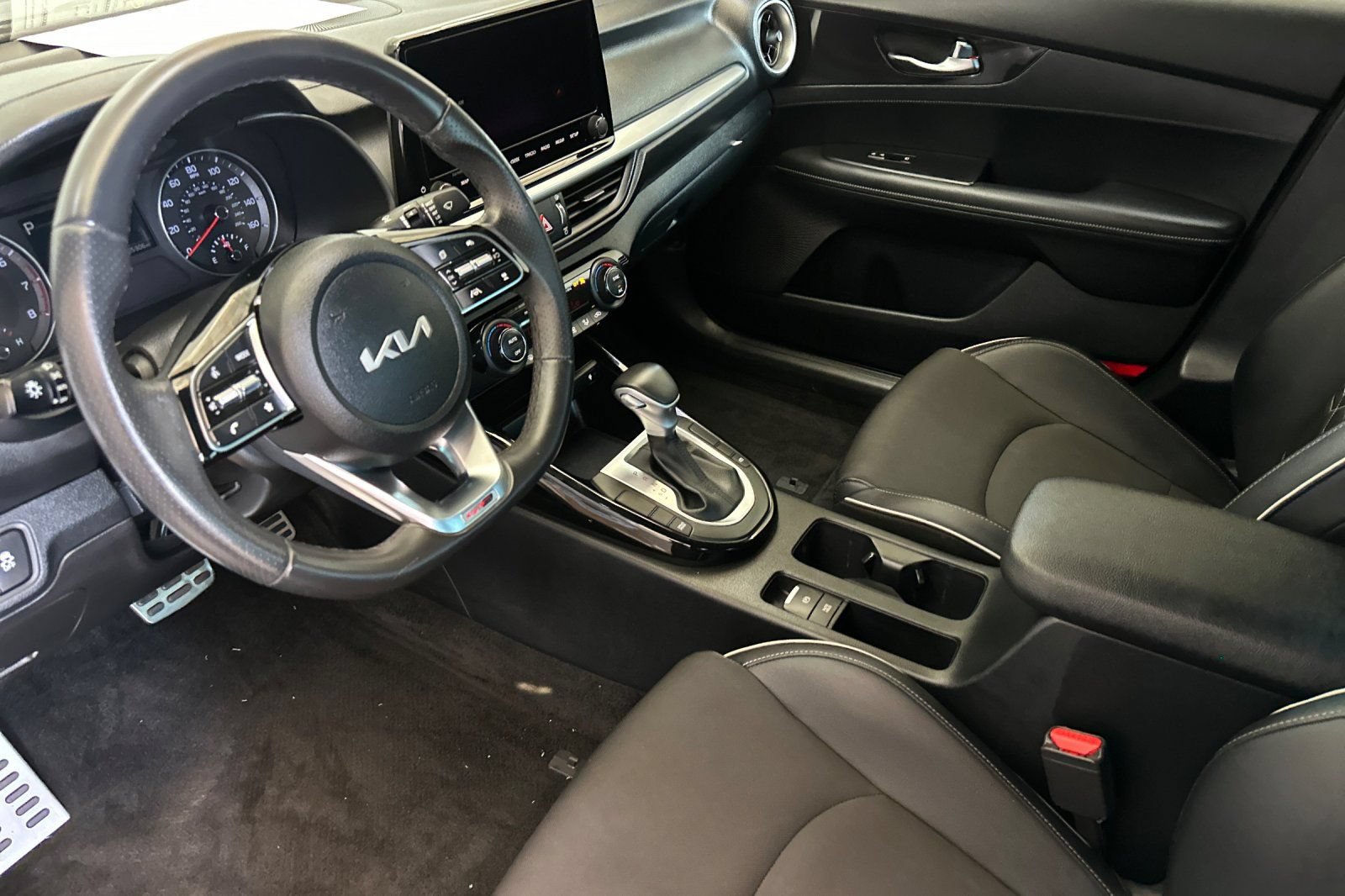 Certified 2024 Kia Forte GT-Line w/ GT-Line Premium Package FWD image 10