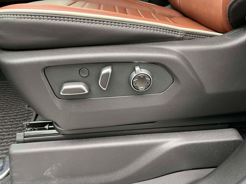 Certified 2026 GMC Sierra 2500 Denali Ultimate w/ Max Trailering Package image 27