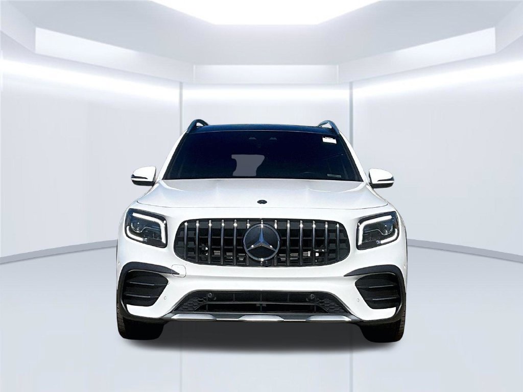 Used 2023 Mercedes-Benz GLB 35 AMG 4MATIC image 5