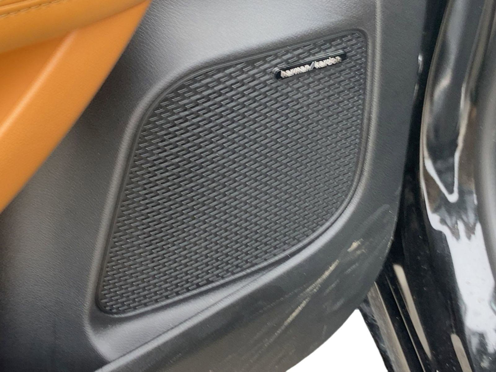 Used 2022 Chrysler Pacifica Pinnacle image 25