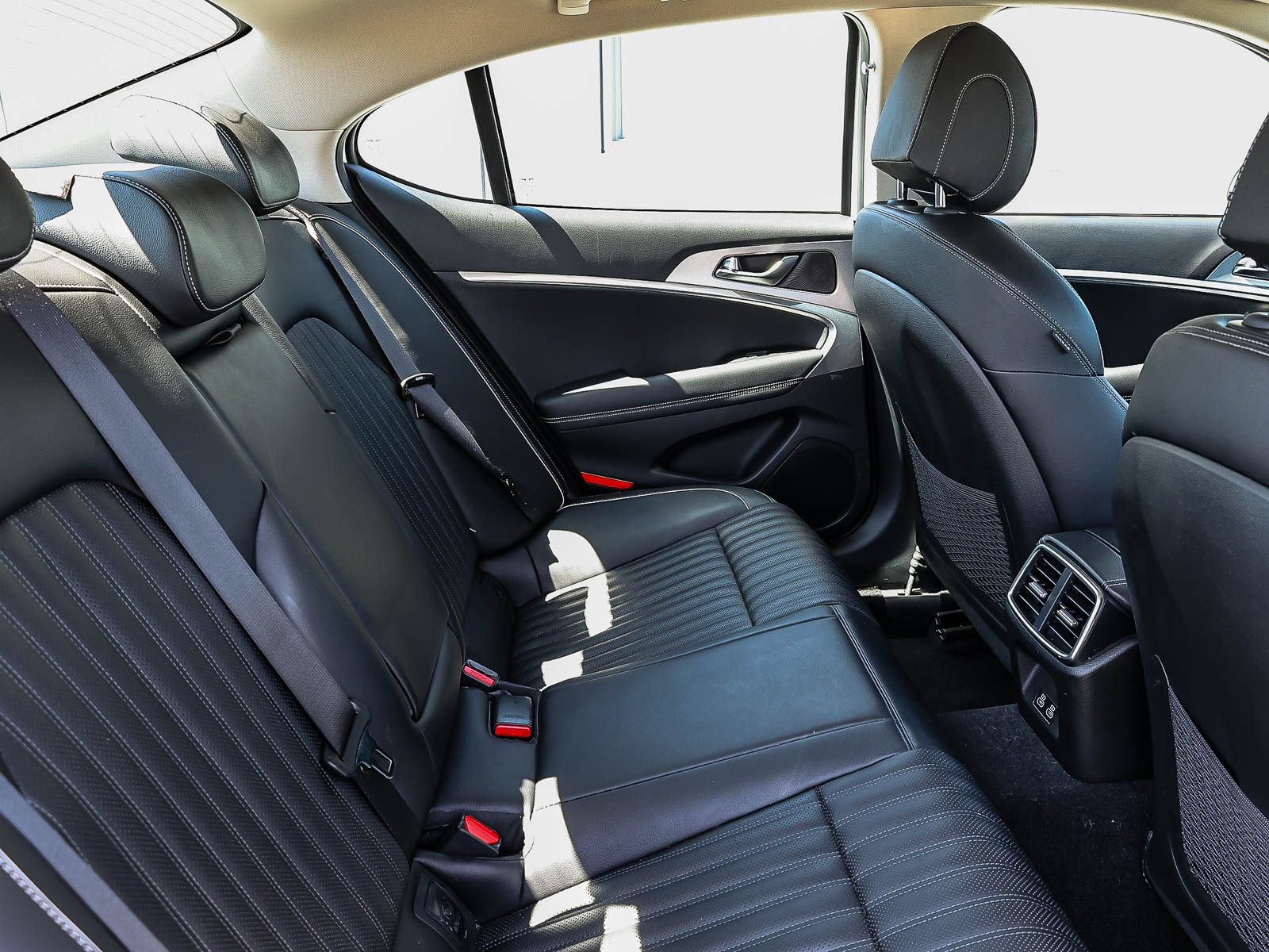 Used 2026 Genesis G70 2.5T Prestige RWD image 20