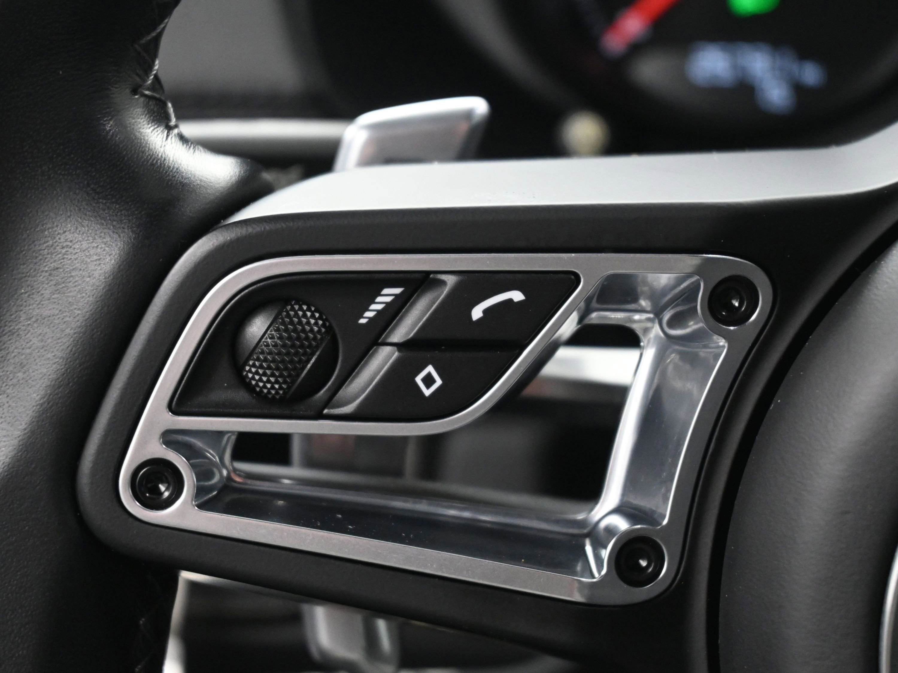 Certified 2019 Porsche 718 Cayman GTS image 21