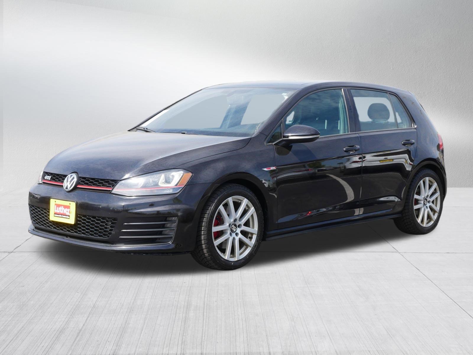 Used 2015 Volkswagen GTI S FWD image 3