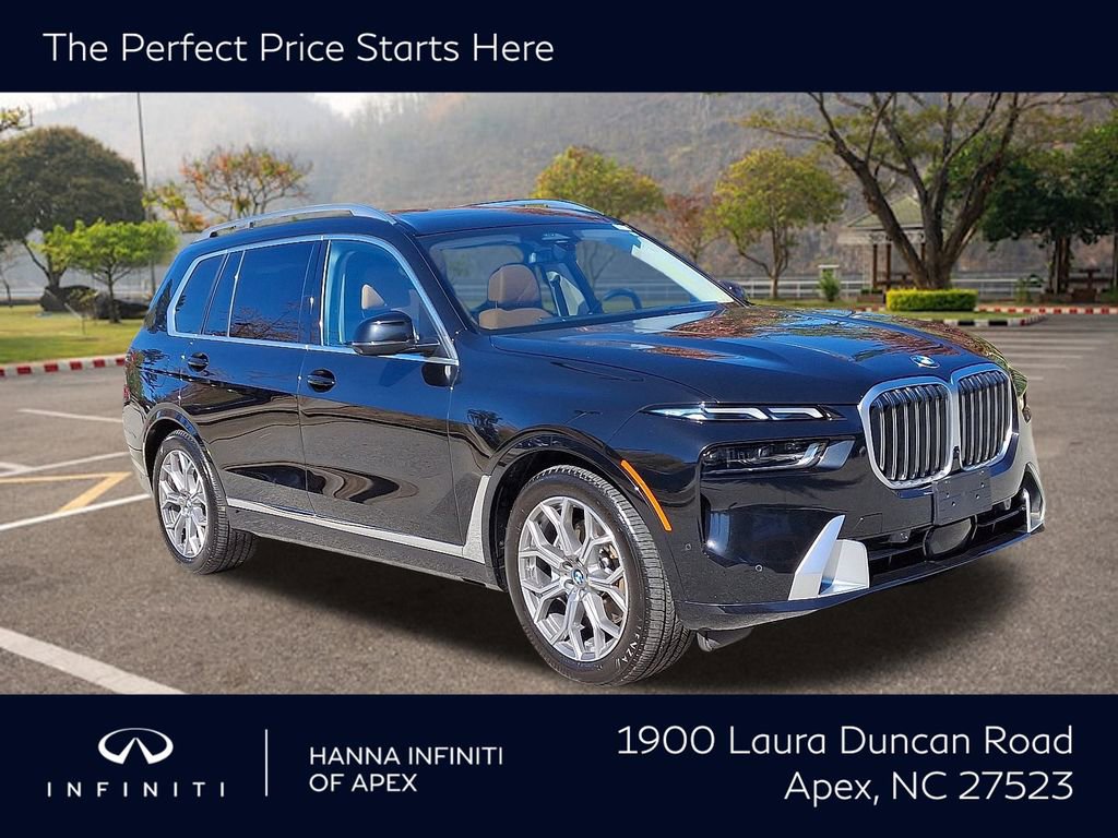 Used 2023 BMW X7 xDrive40i w/ Premium Package image 1