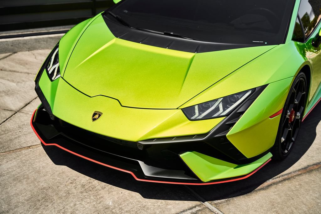 Used 2023 Lamborghini Huracan Tecnica RWD image 6