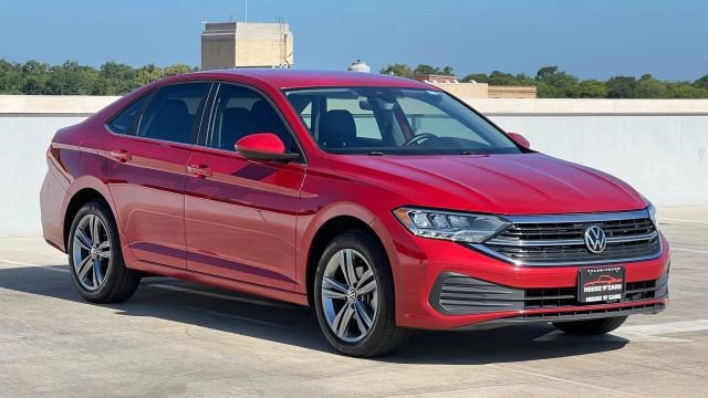 Used 2023 Volkswagen Jetta SE image 55