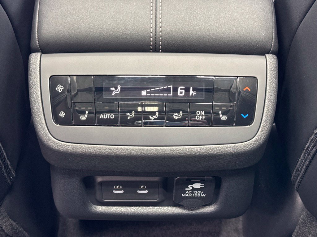 New 2026 Nissan Pathfinder Platinum w/ Accent Package AWD/4WD image 21
