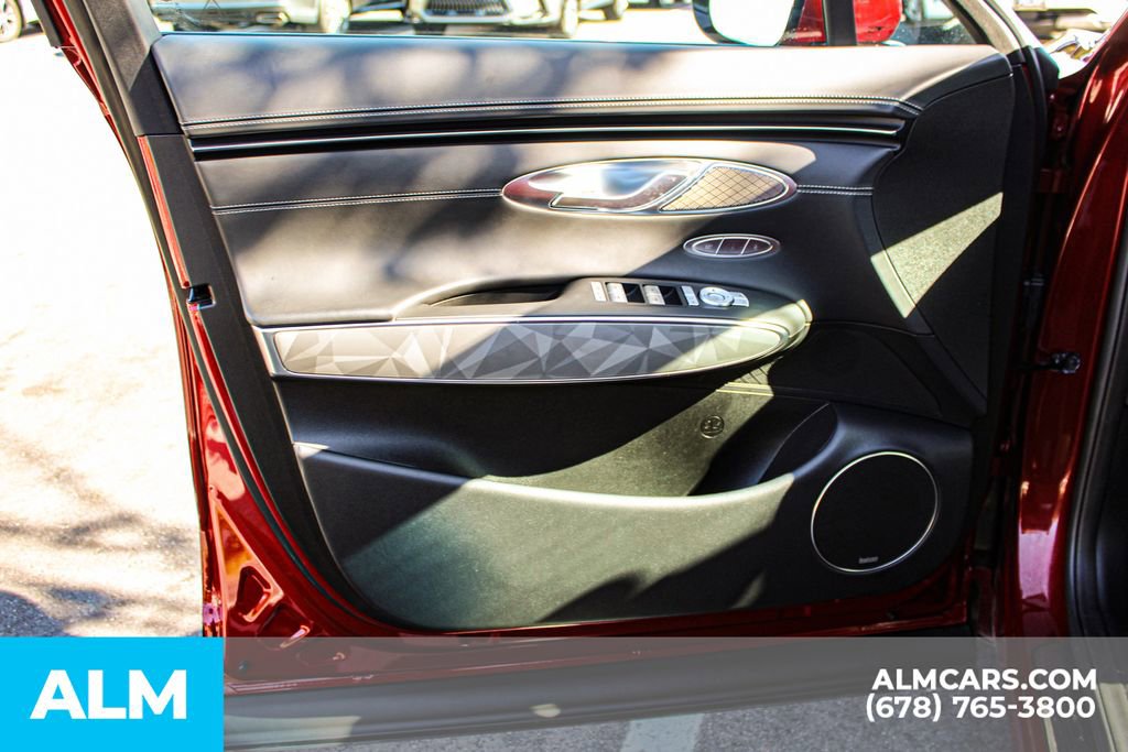 Used 2025 Genesis GV70 3.5T Sport w/ Sport Advanced Package image 31