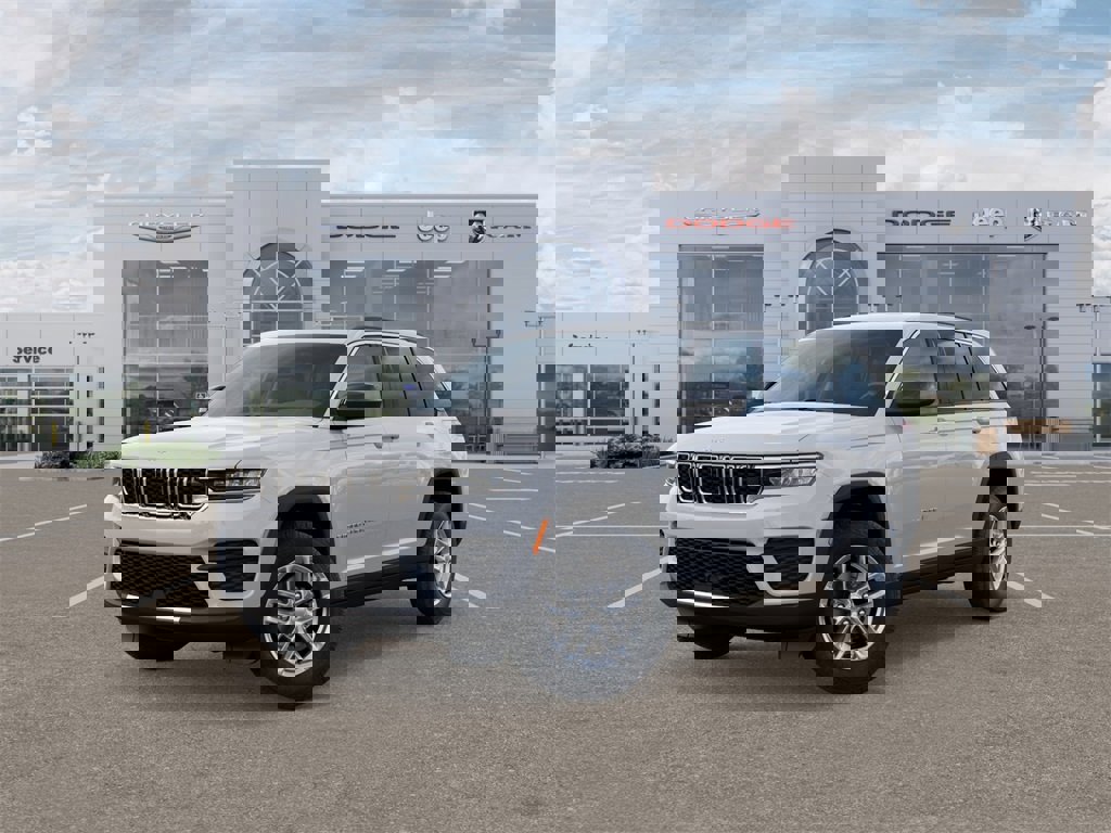 New 2025 Jeep Grand Cherokee Laredo X w/ Luxury Tech Group I