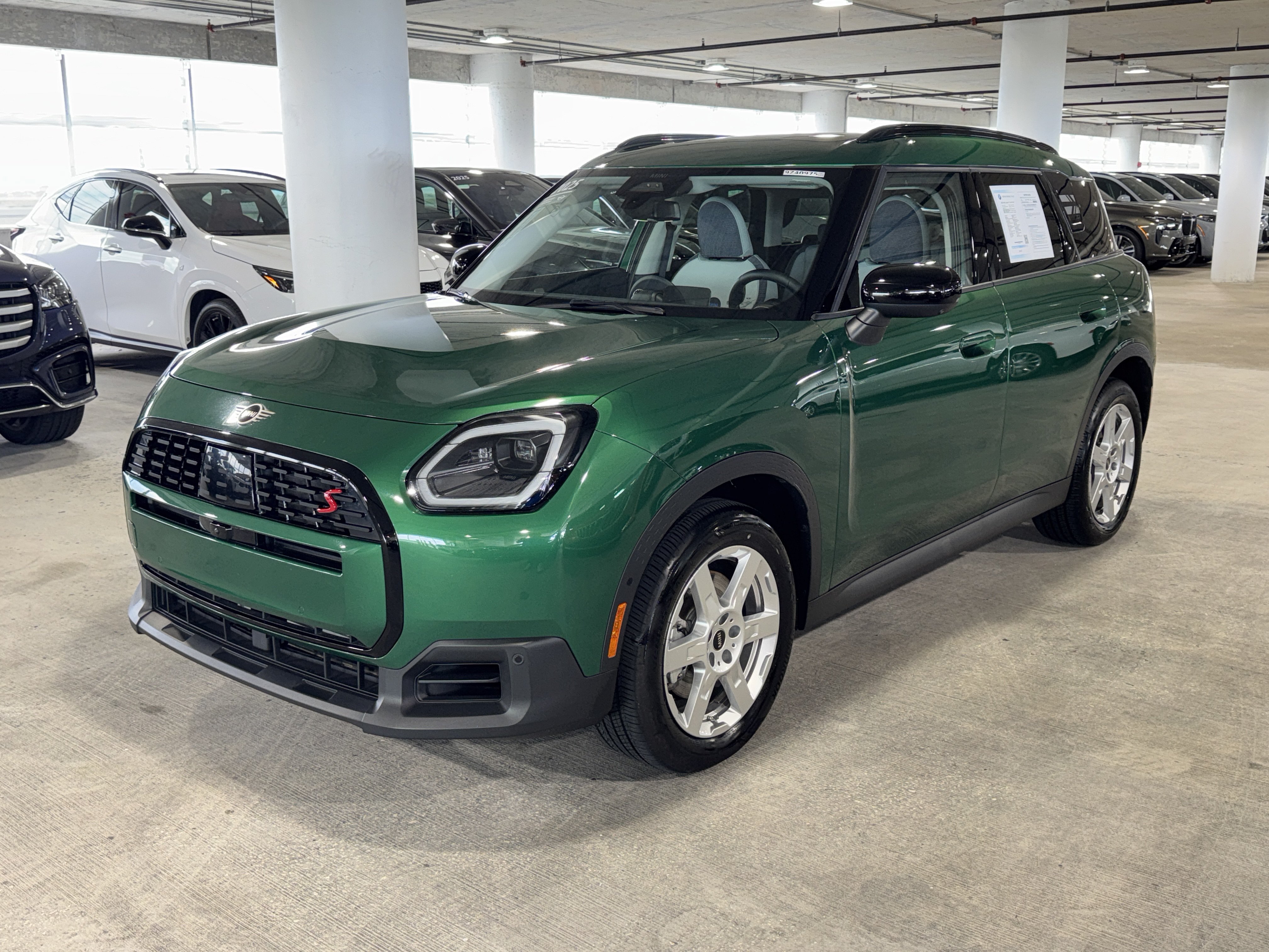 Used 2025 MINI Cooper Countryman S AWD/4WD image 4