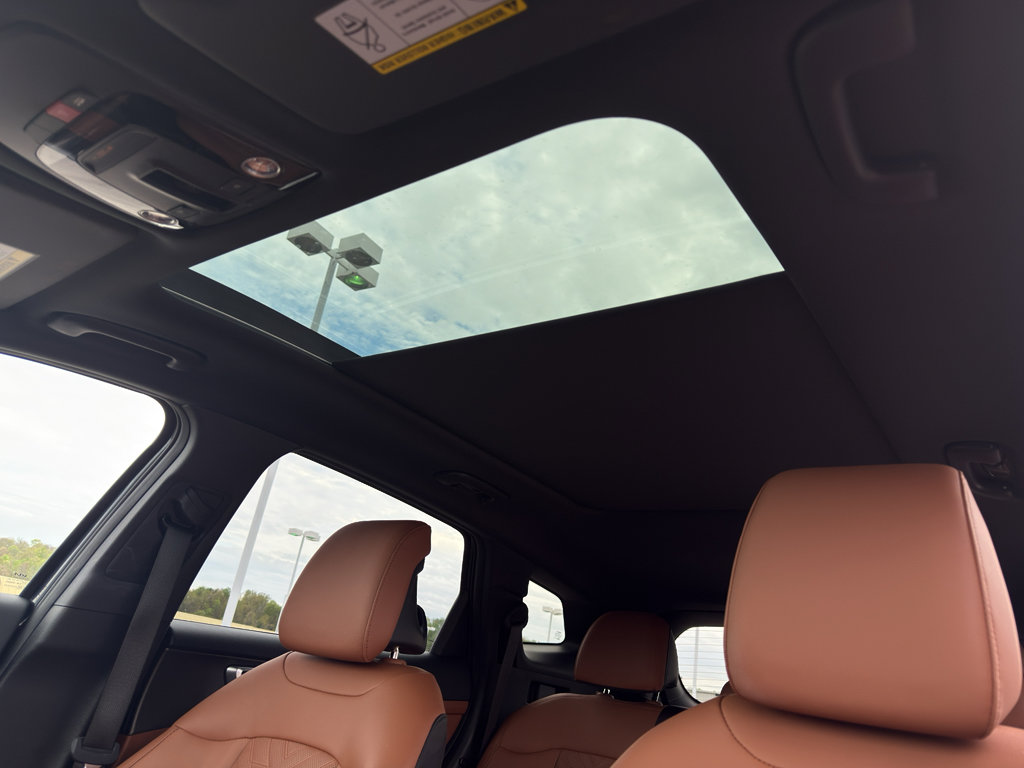 Used 2026 Kia Sportage X-Line w/ X-Line Technology Package AWD/4WD image 46