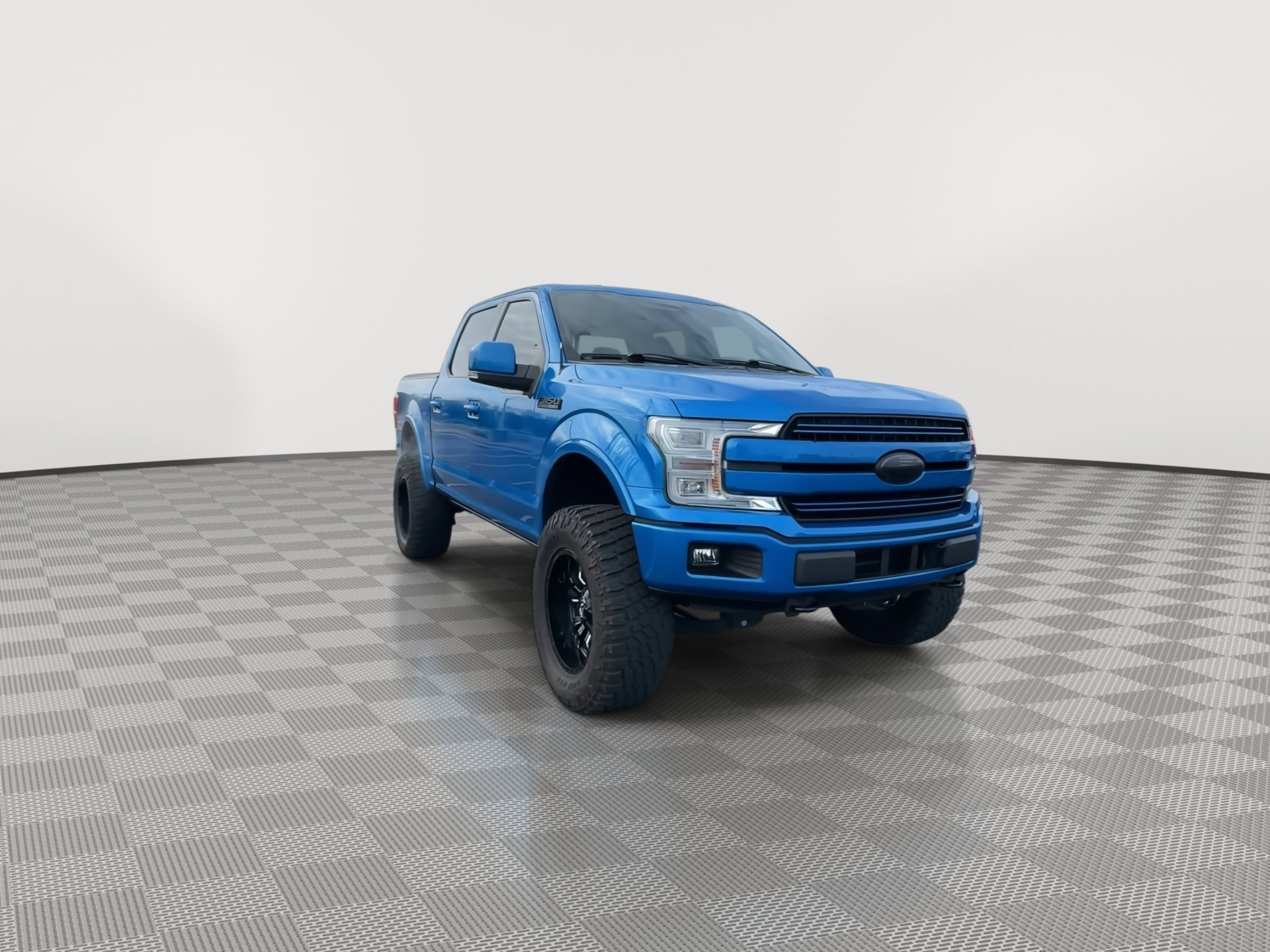 Used 2020 Ford F150 Lariat w/ Equipment Group 502A Luxury image 3