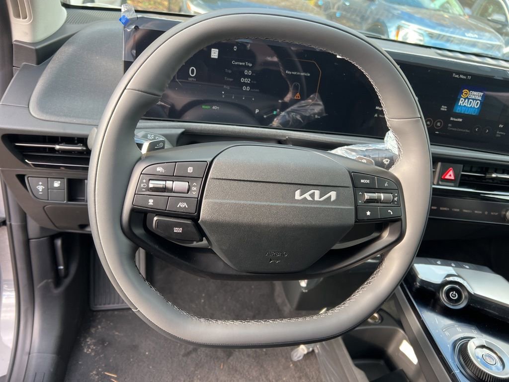 New 2025 Kia EV6 Light w/ Light LR Technology Package image 9