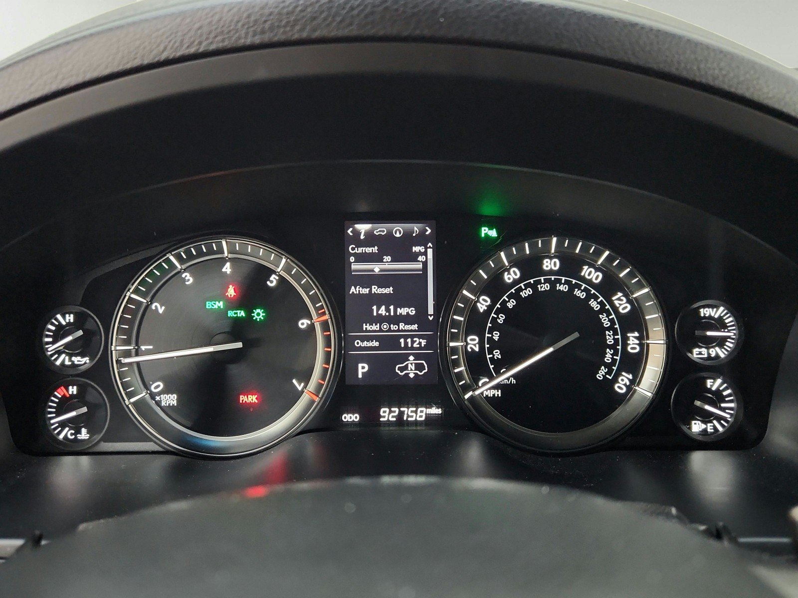Used 2016 Lexus LX 570 4WD w/ Luxury Package image 19