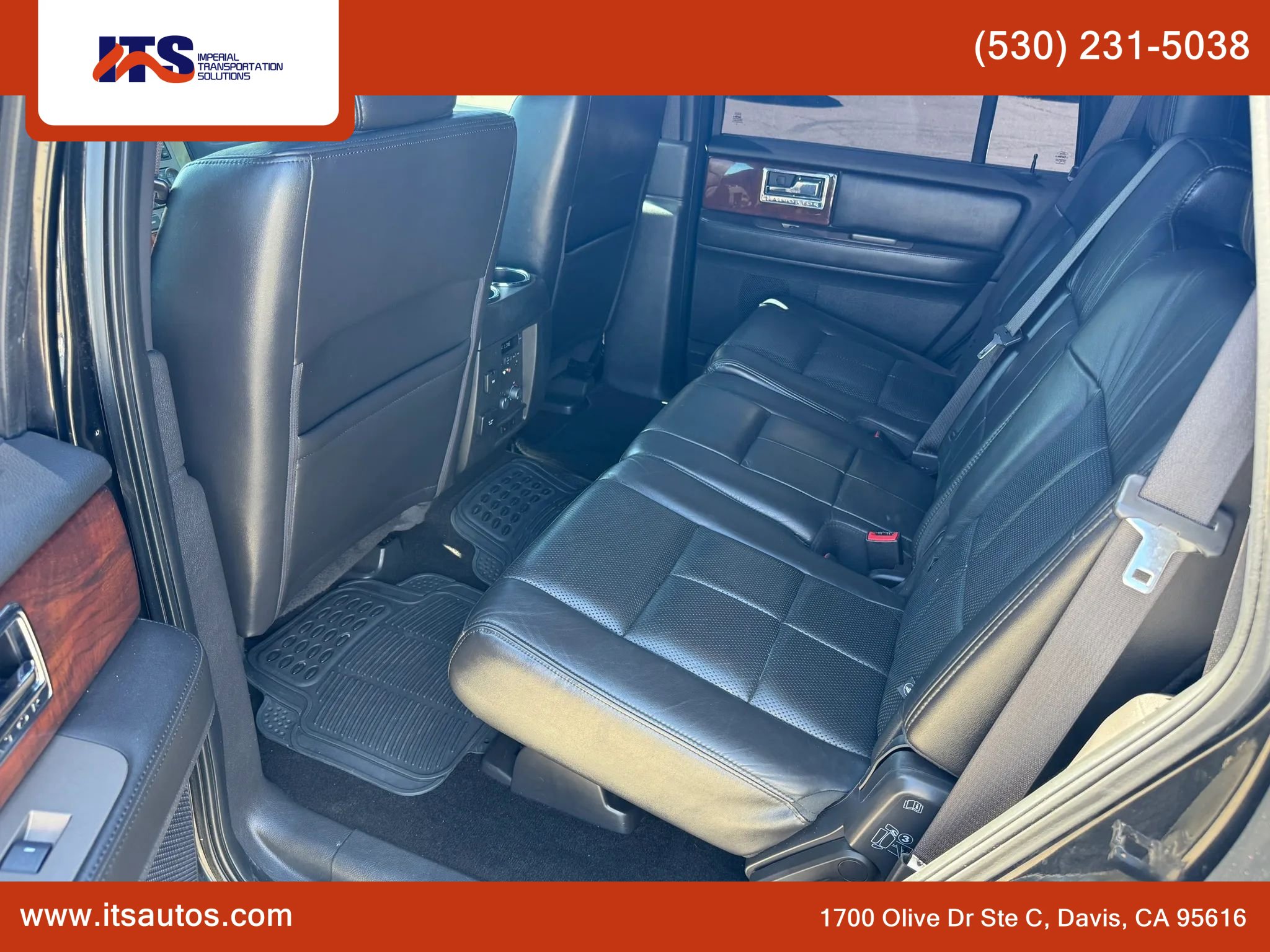 Used 2013 Lincoln Navigator 2WD w/ HD Trailer Tow Pkg image 11