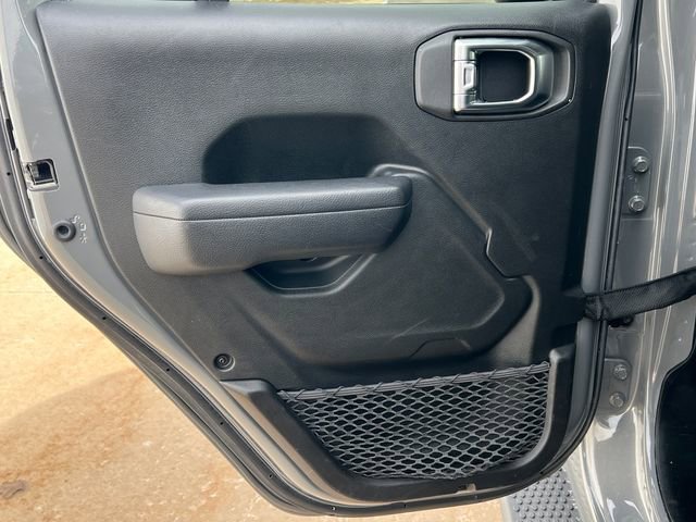 Used 2023 Jeep Wrangler Unlimited w/ Cold Weather Group image 35